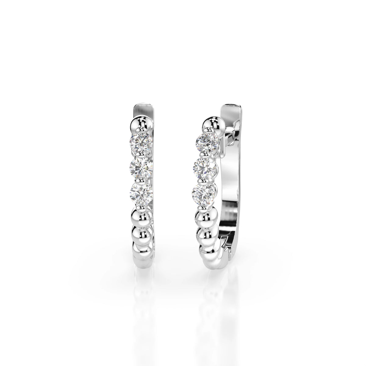 Золоті сережки з вирощеним діамантом «Вічність»